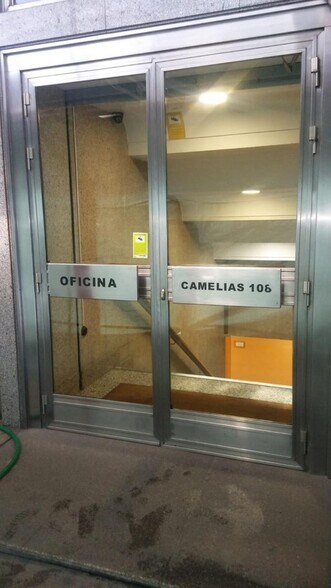 de las Camelias, 108, Vigo, Pontevedra à vendre - Hall d’entrée - Image 3 de 19