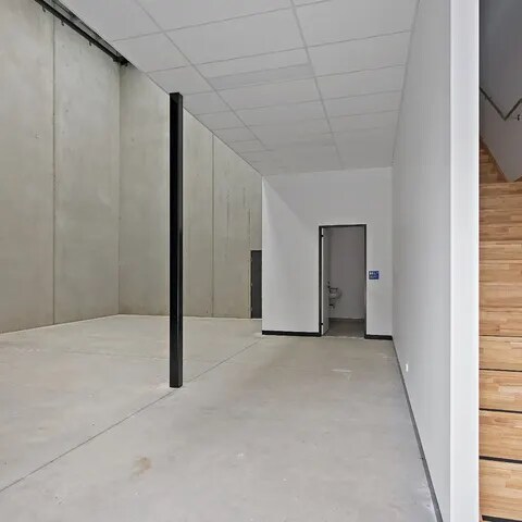 19-23 Paramount Rd, West Footscray, VIC 3012 - Unité 45 - - Photo intérieure - Image 1 of 2