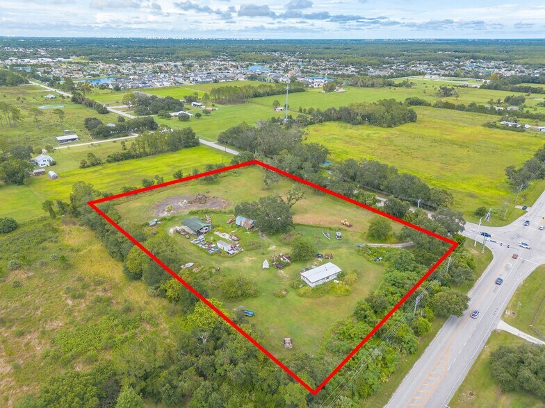652 Airport Rd, New Smyrna Beach, FL à vendre - Aérien - Image 3 de 7