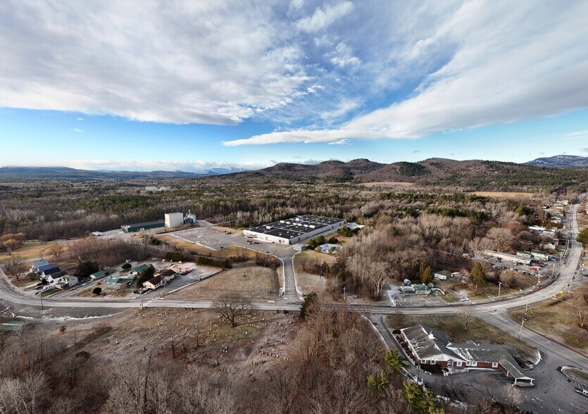 39 Myers Way, Willsboro, NY à vendre - Photo du bâtiment - Image 3 de 13