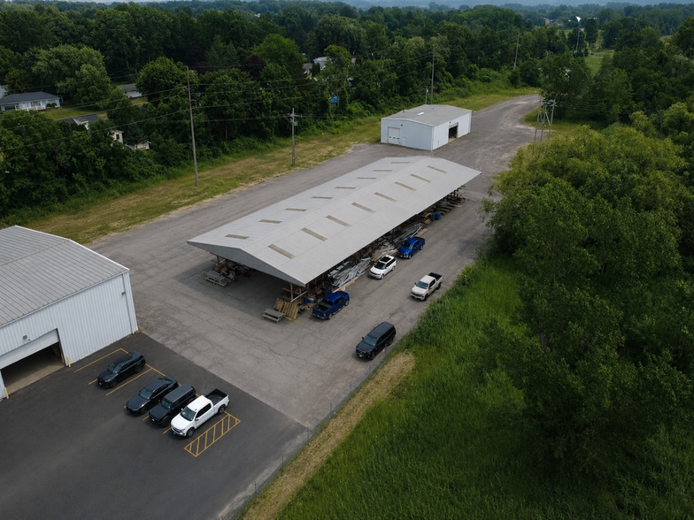5912 N Burdick St, East Syracuse, NY for lease - Building Photo - Image 2 of 19