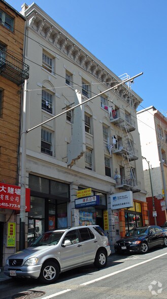 857 Clay St, San Francisco, CA à louer - Photo du bâtiment - Image 2 de 6
