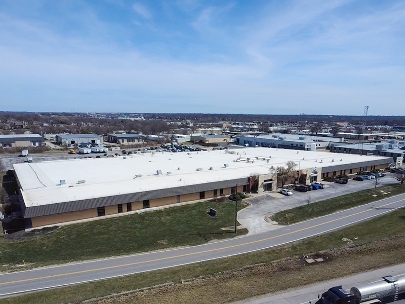 520-580 N Rogers Rd, Olathe, KS for lease Primary Photo- Image 1 of 21