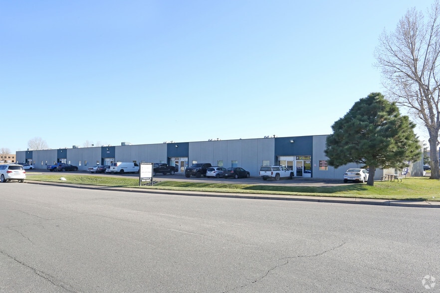 15350 E Hinsdale Dr, Centennial, CO à louer - Photo principale - Image 2 de 3