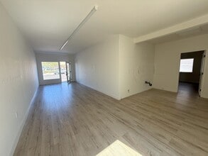 751-763 Turquoise St, San Diego, CA for lease Building Photo- Image 2 of 7