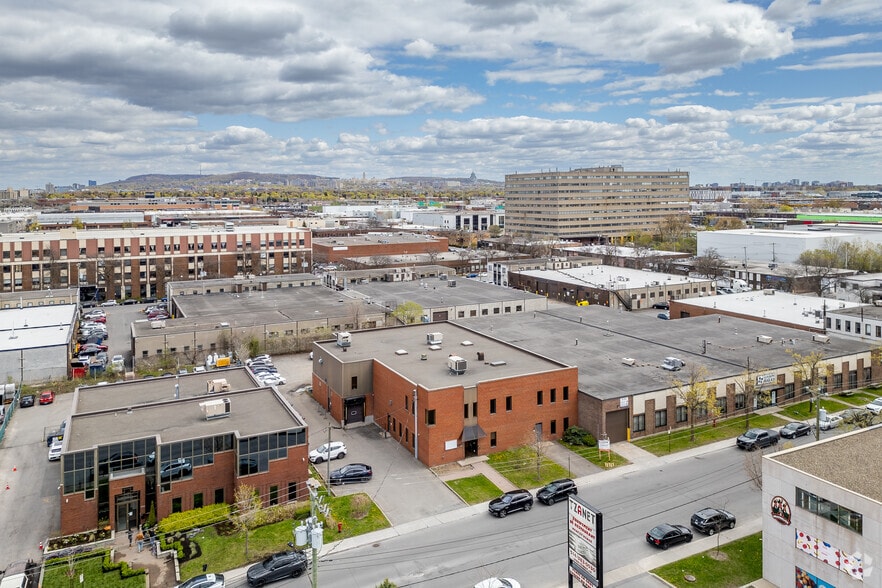 1300 Rue De Louvain O, Montréal, QC for lease - Aerial - Image 2 of 6