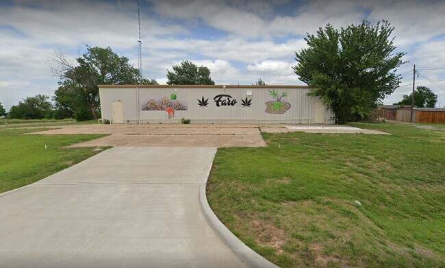 More details for 1802 SW Sheridan Rd, Lawton, OK - Industrial for Sale
