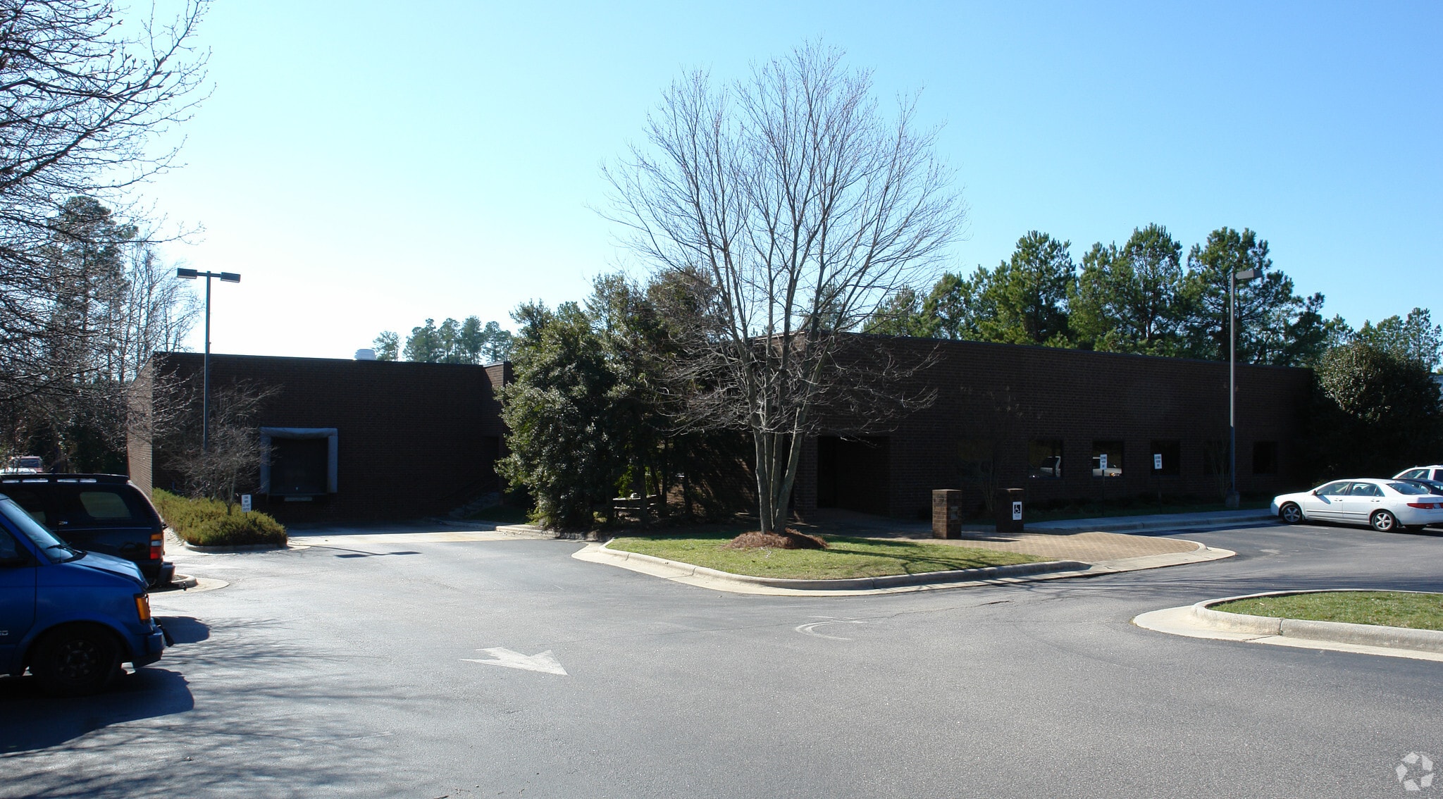 2720 Discovery Dr, Raleigh, NC for lease Primary Photo- Image 1 of 14