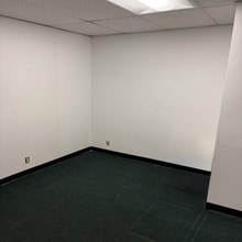 9010 Corbin Ave, Northridge, CA for lease Interior Photo- Image 2 of 7