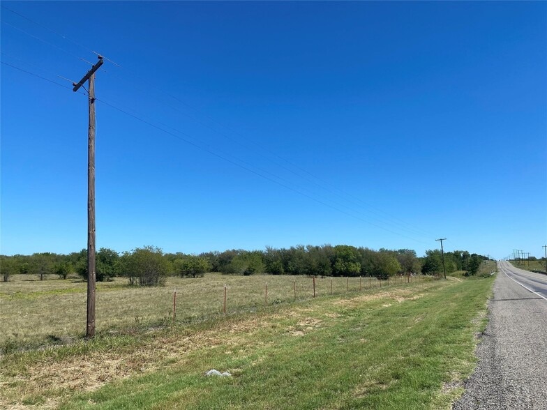 Hwy 56, Whitesboro, TX for sale - Building Photo - Image 2 of 11