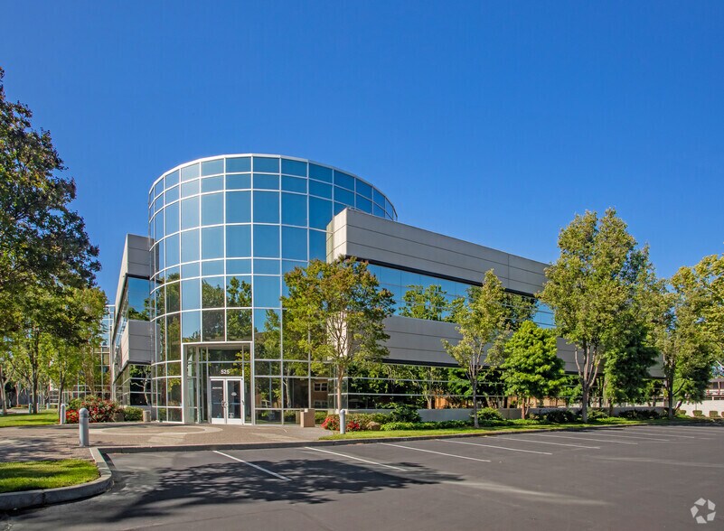 525 Race St, San Jose, CA à louer - Photo du bâtiment - Image 3 de 5