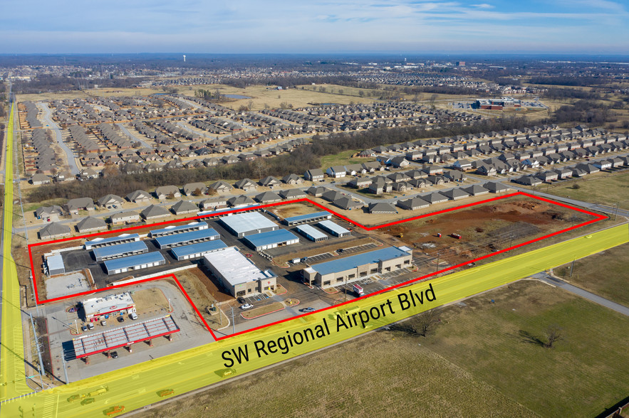 3600 SW Regional Airport Blvd, Bentonville, AR à vendre - Photo principale - Image 1 de 1