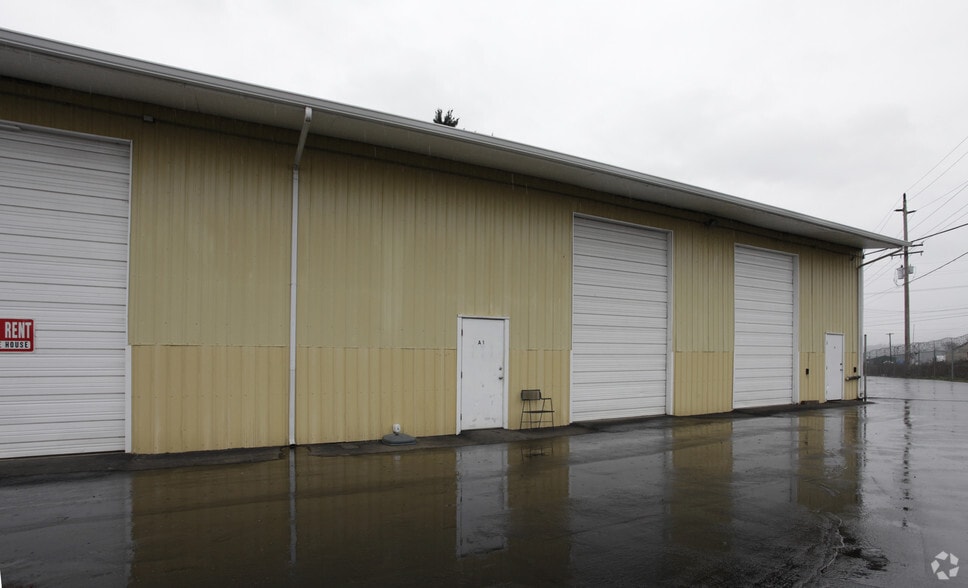 2585 Roosevelt Blvd, Eugene, OR for lease - Building Photo - Image 2 of 3