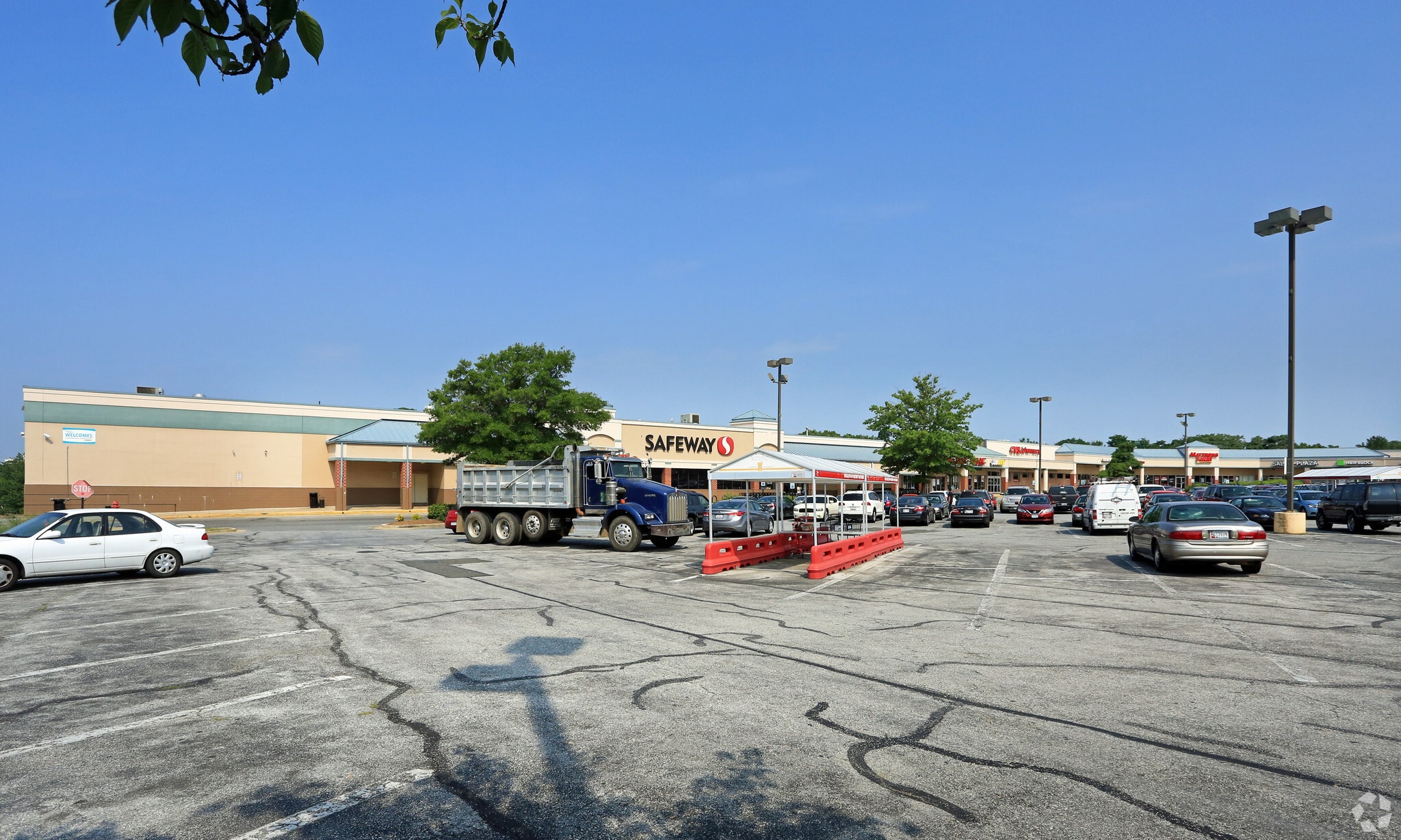 6041-6235 Oxon Hill Rd, Oxon Hill, MD for lease Primary Photo- Image 1 of 11