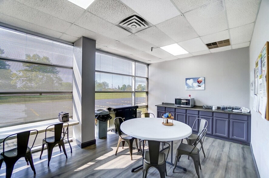 4300 Gateway Blvd, Springfield, OH à louer - Photo intérieure - Image 3 de 30