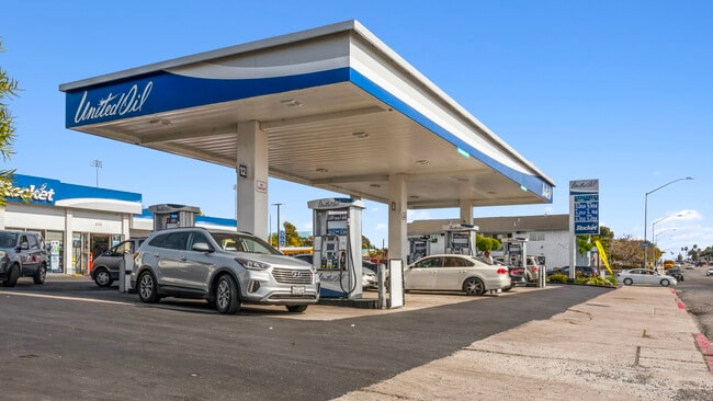 Plus de détails pour 235 S 47th St, San Diego, CA - Commerce de détail à vendre