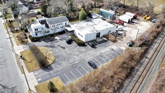 More details for 32 Chichester Ave, Center Moriches, NY - Industrial for Sale