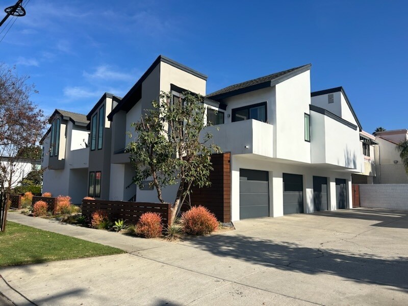 849 N Van Ness Ave, Santa Ana, CA à vendre Photo du bâtiment- Image 1 de 1