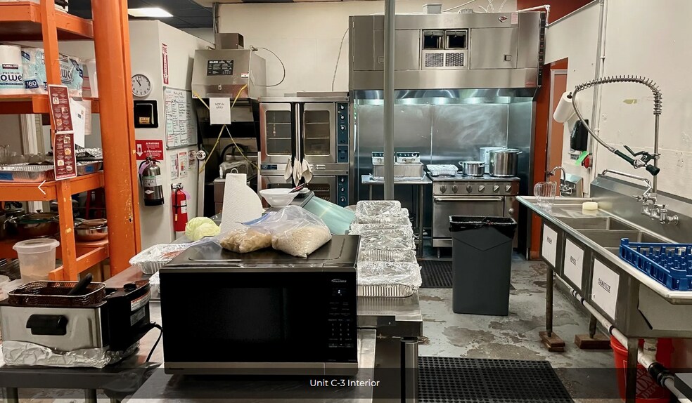 1205 Saint Charles Ave, New Orleans, LA à vendre - Photo intérieure - Image 3 de 11