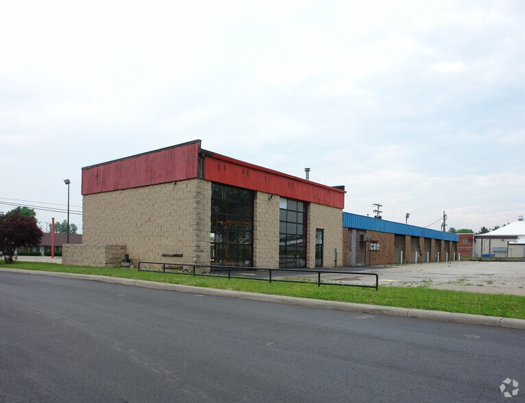 1295 W 4th St, Mansfield, OH à louer - Photo du bâtiment - Image 2 de 5