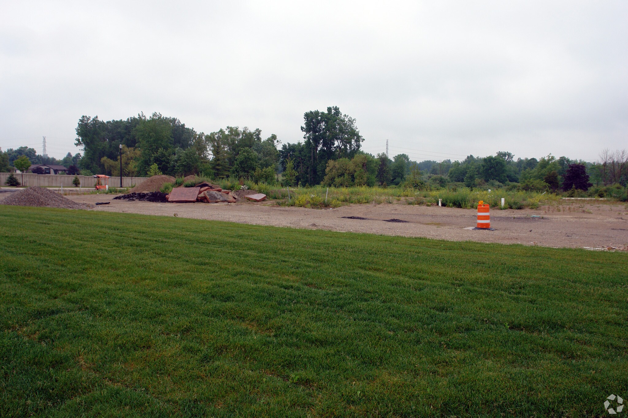 57090 Ten Mile Rd, South Lyon, MI for lease Building Photo- Image 1 of 5