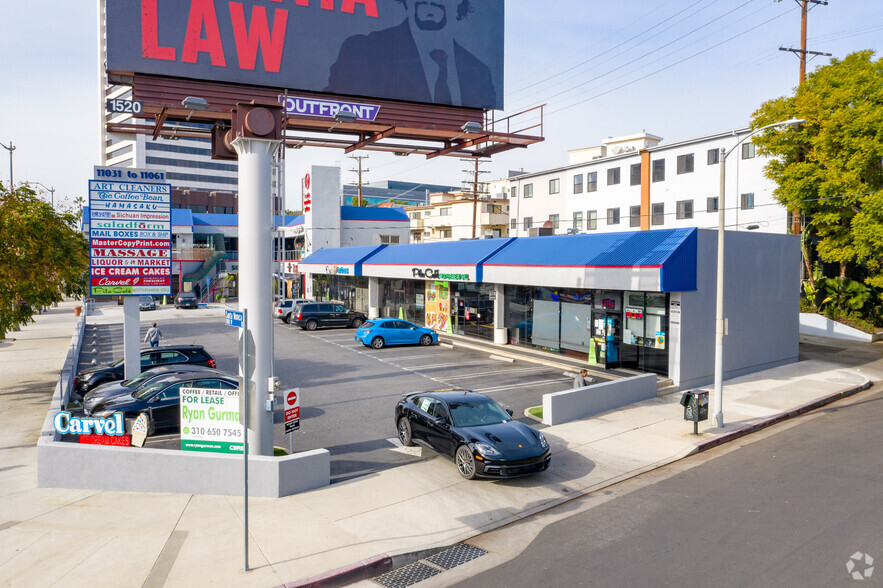 11031-11061 Santa Monica Blvd, Los Angeles, CA à louer - Photo du bâtiment - Image 3 de 12