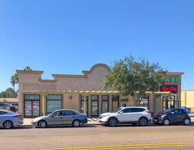 502 E San Ysidro Blvd, San Ysidro, CA for lease Building Photo- Image 1 of 3