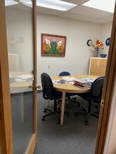 1940 E Camelback Rd, Phoenix, AZ for lease Interior Photo- Image 2 of 8