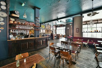 Plus de détails pour 103-105 Streatham High Rd, Londres - Commerce de détail à louer