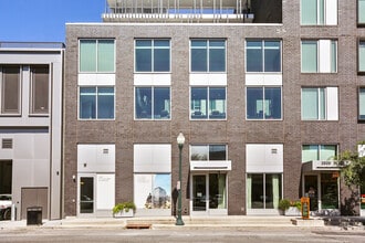 616 Okeefe Ave, New Orleans, LA à louer Photo du bâtiment- Image 2 de 12