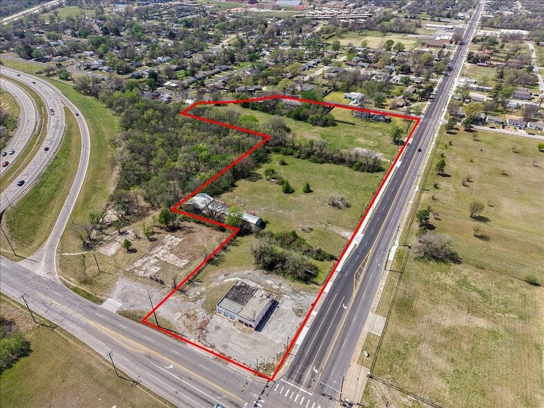 Commercial Land portefeuille de 2 propriétés à vendre sur LoopNet.ca - Photo du bâtiment - Image 3 de 12