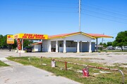 1928 N Padre Island Dr, Corpus Christi TX - Restaurant avec service au volant