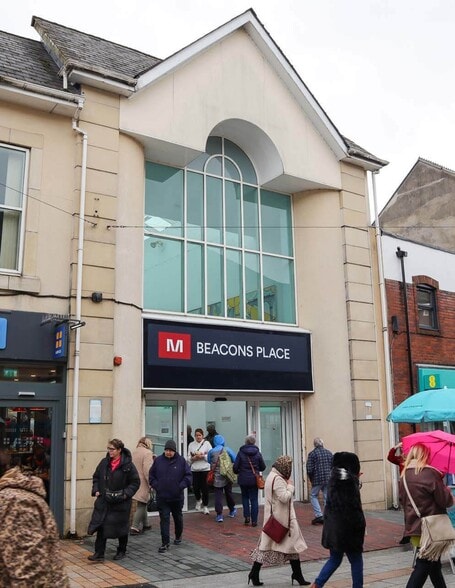 John St, Merthyr Tydfil for lease - Building Photo - Image 3 of 6