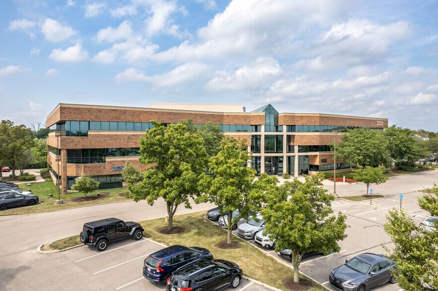 7777 Washington Village Dr, Dayton, OH à louer - Photo du bâtiment - Image 1 de 5