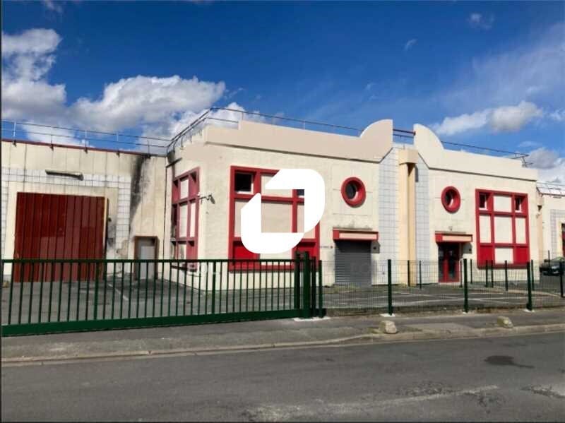 Flex in Choisy-le-Roi for lease Building Photo- Image 1 of 8