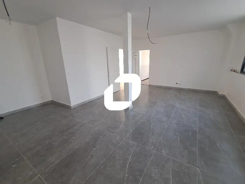 Bureau dans Arcueil à louer - Photo intérieure - Image 1 de 9