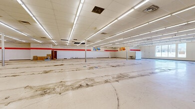 4908 Rt 30 Hwy, Amsterdam, NY à louer Numérisation 3D de Matterport- Image 1 de 19