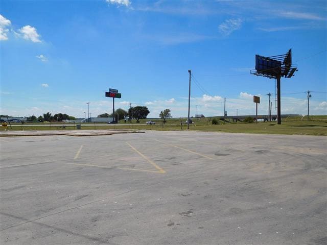 100 C E Colston Dr, Marietta, OK à vendre - Photo du bâtiment - Image 2 de 8