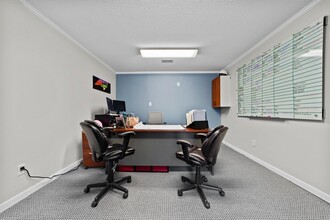 2701 Rowland Rd, Raleigh, NC à louer Photo intérieure- Image 1 de 3