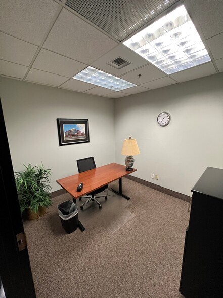 333 W Vine St, Lexington, KY à louer - Photo intérieure - Image 3 de 19