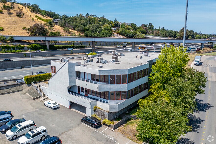 1515 Oakland Blvd, Walnut Creek, CA à louer - Aérien - Image 3 de 5