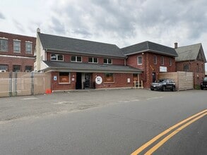 119 Research Dr, Stamford, CT for lease Interior Photo- Image 2 of 25