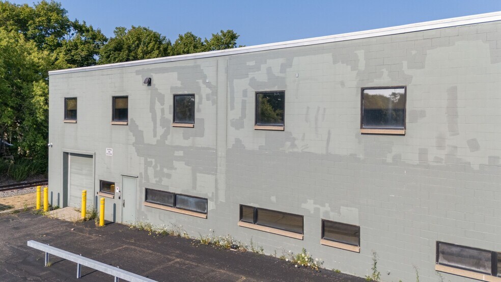 231 East Ave, Albion Town Orleans, NY à louer - Photo du bâtiment - Image 3 de 23