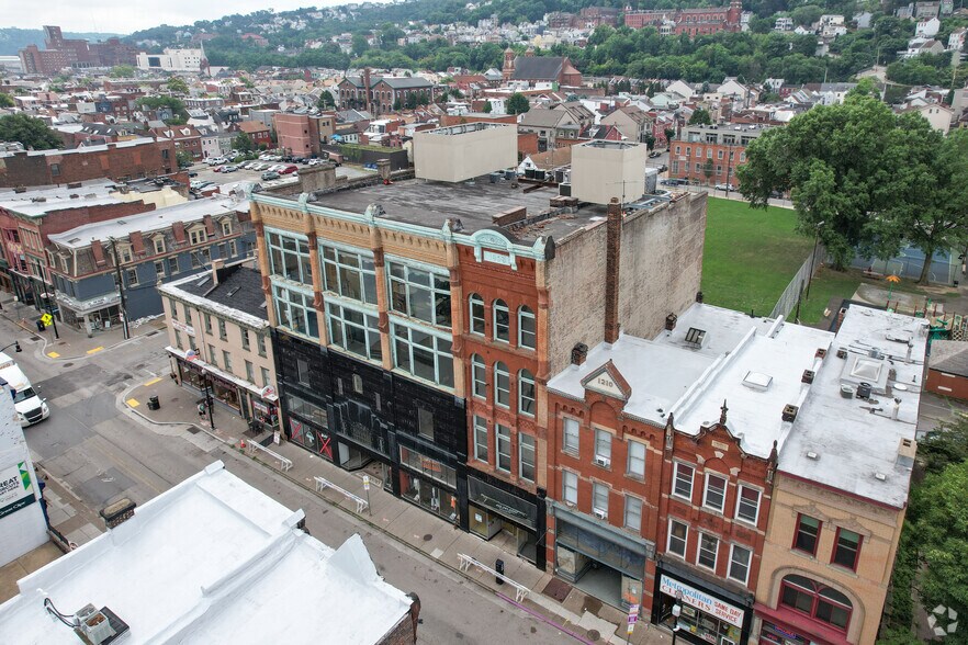1212 E Carson St, Pittsburgh, PA à louer - Photo du bâtiment - Image 2 de 3