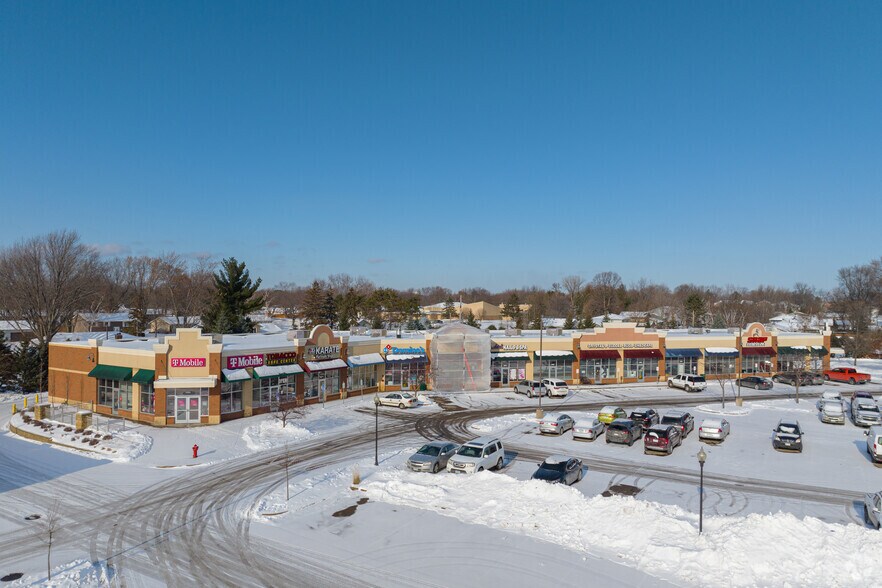 14855-14885 S Robert Trl, Rosemount, MN à louer - Photo du bâtiment - Image 2 de 4