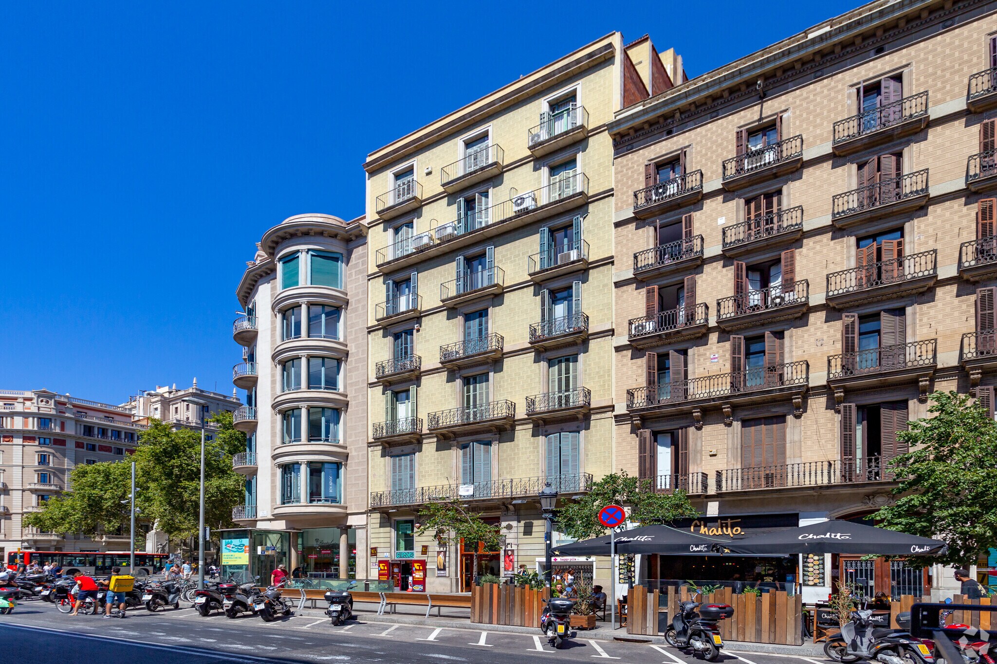 Rambla de Catalunya, 14, Barcelone, Barcelona à louer Photo du bâtiment- Image 1 de 5