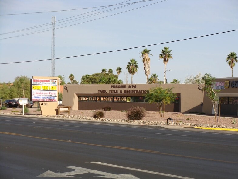 241 W Cottonwood Ln, Casa Grande, AZ for lease - Building Photo - Image 1 of 12