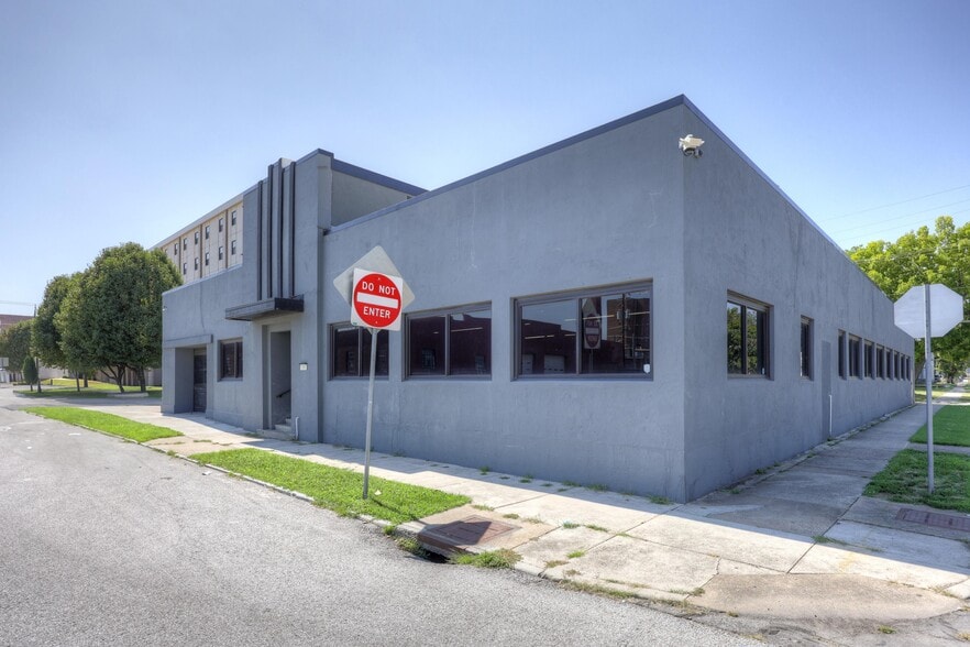 102 S Wall Ave, Joplin, MO for lease - Building Photo - Image 3 of 56