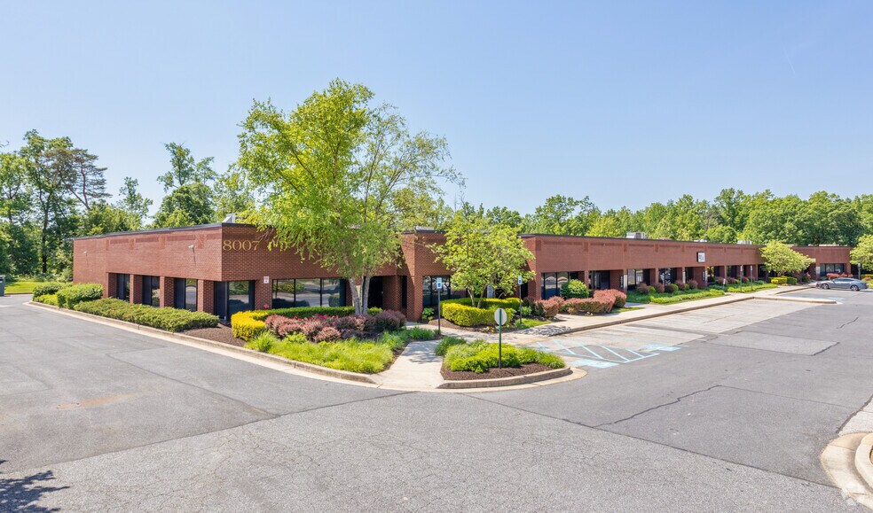 8007 Corporate Dr, Nottingham, MD for lease - Primary Photo - Image 1 of 20
