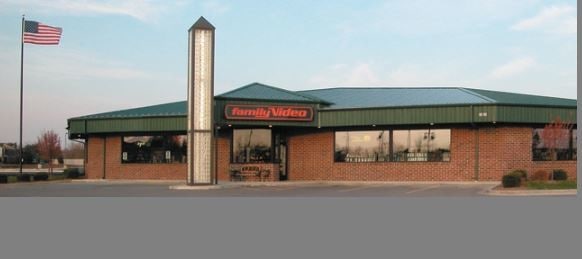 1400 N Center St, Bonham, TX for lease Building Photo- Image 1 of 1